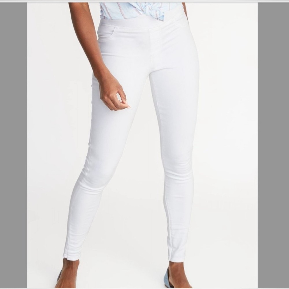 Old Navy White Rockstar Super Skinny Jeans Jeggings